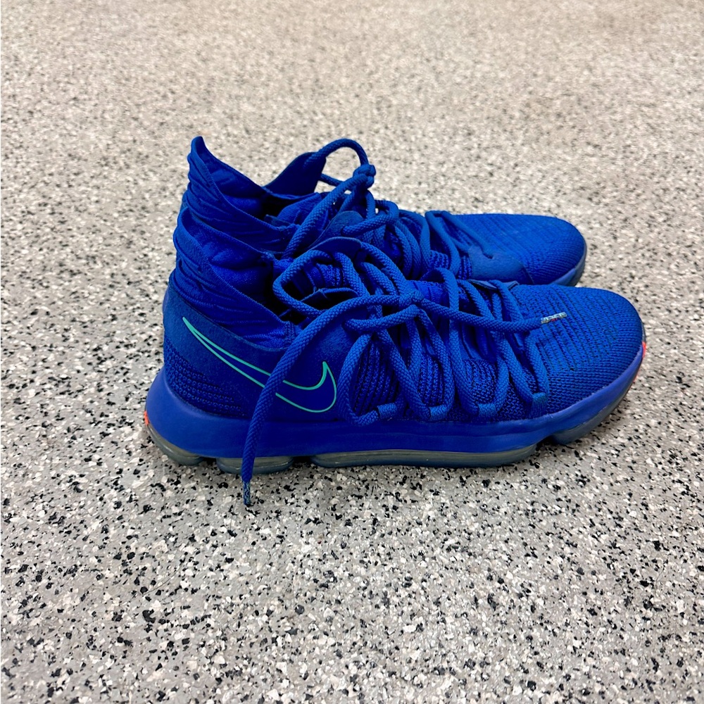 NIKE SIZE TEN KD Kevin Durant 10’ City Edition